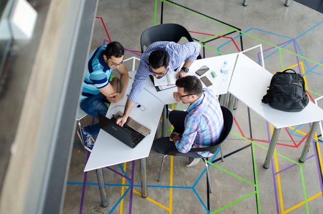 People networking at an internship event